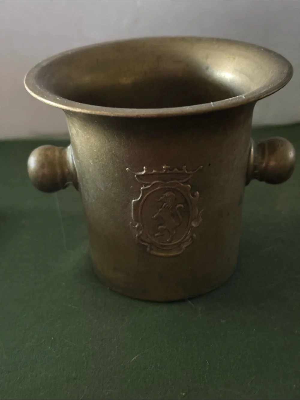 Vintage/Antique?Brass Mortar & Pestal